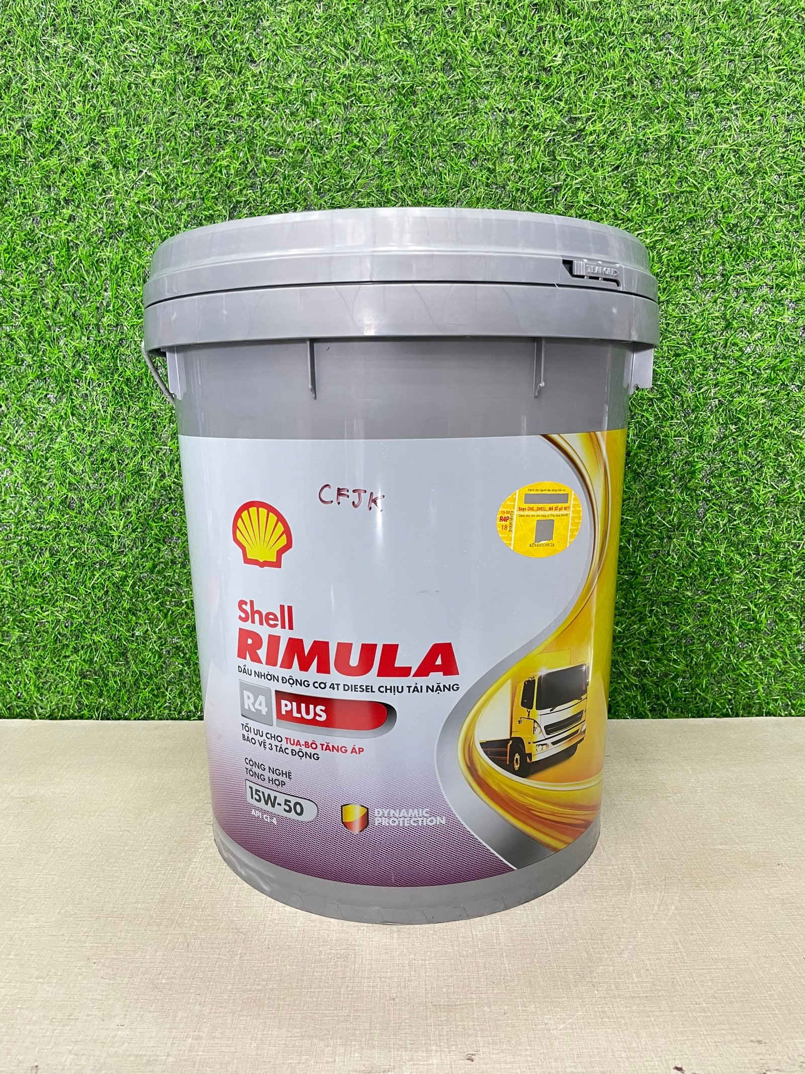 Dầu nhờn động cơ 4T Diesel chịu tải nặng Shell Rimula R4 PLUS CI-4 - 15W-50